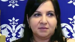 Carmen Şerban trăieşte o adevărată dramă. Tatăl ei este grav bolnav. "Are 12 operaţii, e în scaun cu rotile!"