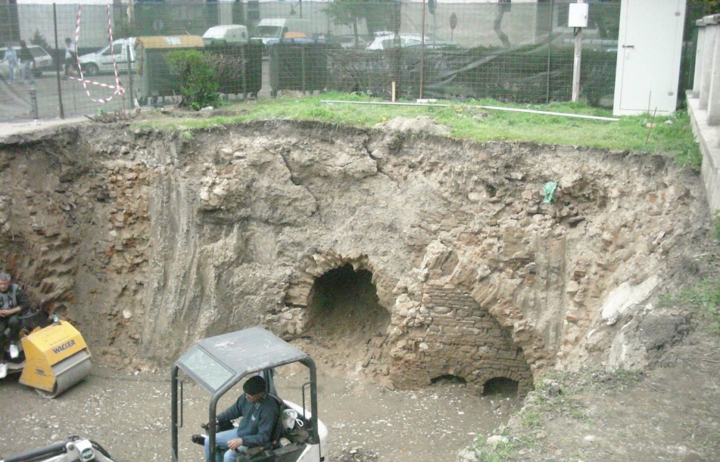 În Focşaniul de altădată existau sute de tuneluri