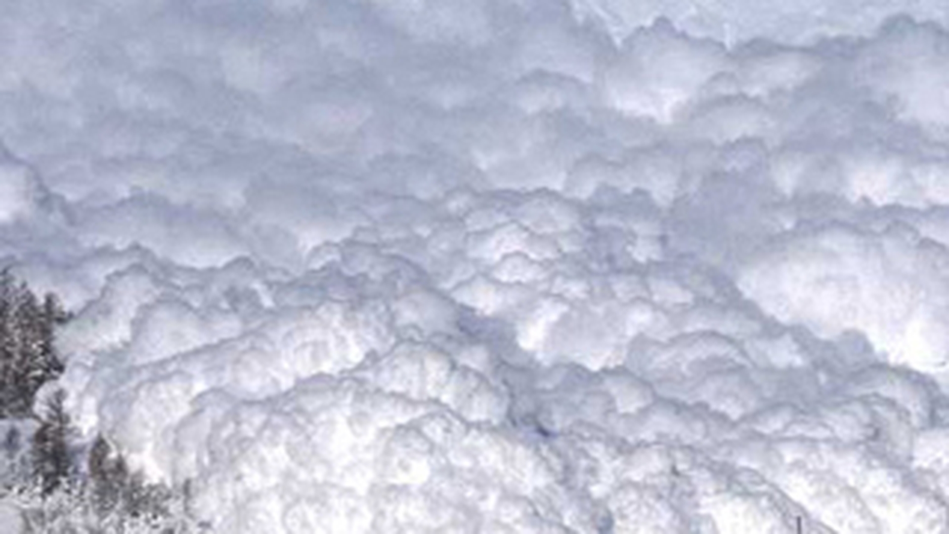 Risc de avalanse pe Platoul Bucegi!
