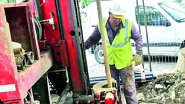 Locuitorii din sectorul 6 sunt nemultumiti de lucrarile de metrou!