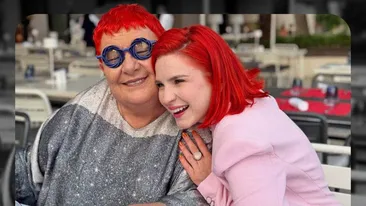 „Mama telenovelelor românești” nu o iartă nici măcar pe fiica adoptivă! Cristina Ciobănașu recunoaște că o “încasează” acasă: „Dacă nu mă adun și nu dau tot ce am…”
