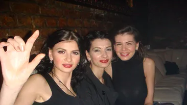 Monica Gabor va izbucni in lacrimi atunci cand va vedea aceste poze! Imagini de colectie cu mama si surorile ei, fericite la Bacau