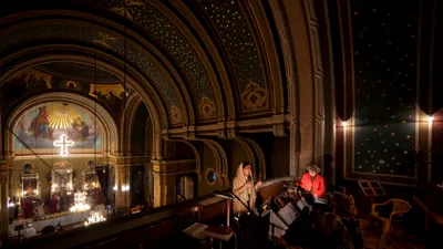 Nu știi ce să scrii de Paște? 19 mesaje pentru familie, prieteni și nu numai