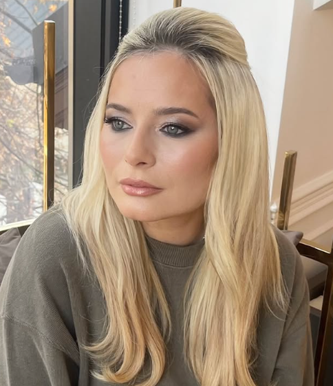 Laura Cosoi, vacanță exclusivistă cu întreaga familie! Unde își va petrece vedeta începutul de an: „Plecăm o lună”