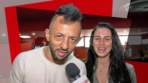 Kamara, escrocat la un concert organizat pentru fiul său! Artistul a rămas stupefiat: "Ăștia sunt banii!"