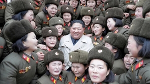 Imagini din interiorul vilei unde Kim Jong Un ar fi ținut un harem de tinere pentru plăceri sexuale. Conducătorii din Coreea de Nord ar fi fost ”distrați” de virgine în special
