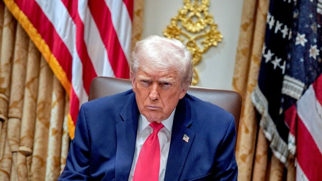Washingtonul, în alertă după ce s-au tras focuri de armă lângă Casa Albă. Donald Trump era în clădire
