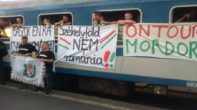 Detalii macabre ale batailor ultrasilor stelisti de la Romania - Ungaria si coincidenta socanta cu scadalul de la Serbia-Albania!