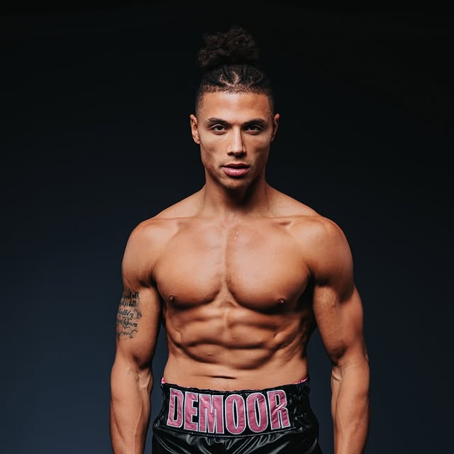 Chase DeMoor l-a învis pe Andrew Tate în cadrul galei Misfits Mania din Dubai. Foto: Instagram