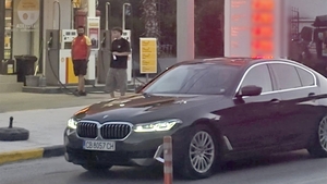 Credeai că la noi e scump? Cât costă carburanții în benzinăriile din Grecia. Un turist român a oprit și a făcut poză