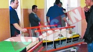 A supravietuit dupa ce a cazut de la etajul 3