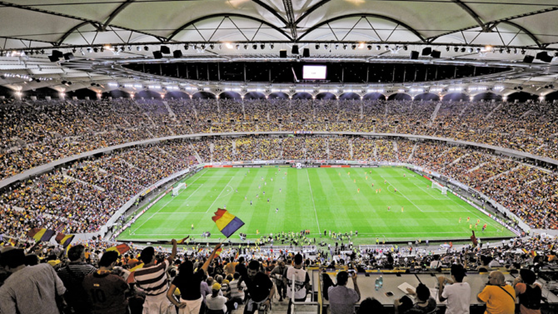 Presa straina lauda Bucurestiul: "National Arena arata perfect, numarul maidanezilor s-a redus"