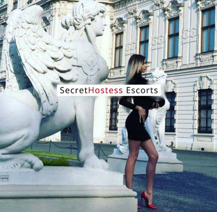Au apărut ”dovezile” Mariei Covașă cu privire la job-ul din Monaco al Arminei Andrei. Trecutul soției lui Marcel, pus sub semnul întrebării
