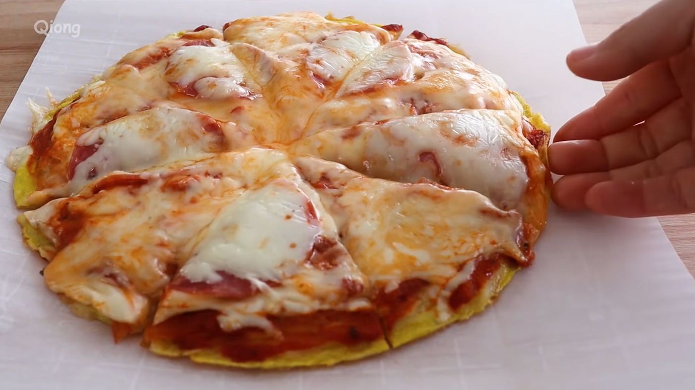 Cea mai tare rețetă | Cum se face pizza din cartofi, pas cu pas. E gata în 50 de minute!