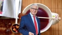 Care este singurul ceai care ne crește IQ-ul. Medicul neurochirurg Vlad Ciurea susține că această băutură face minune pentru creier