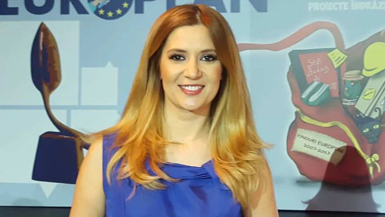 Uite cum arată AMALIA ENACHE, după 30 de ore pe drum! Vedeta s-a pozat fără pic de machiaj