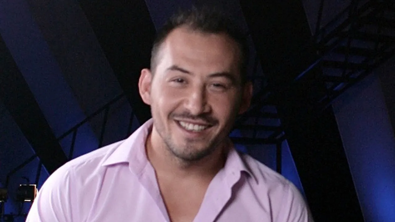 Cum arata femeia perfecta in viziunea lui Stefan Stan! Artistul i-a facut o caracterizare completa: Sa-si faca rochiile singura!