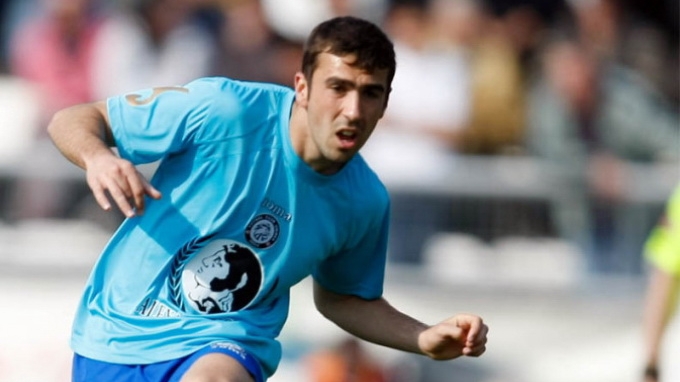 Gest incredibil facut de libanezul pe care nevasta l-ar fi “tradus” cu un fotbalist celebru! A pus mana pe telefon si…