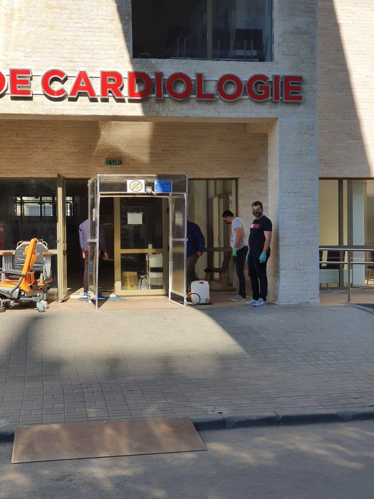 Ideea porții de dezinfectare a fost bine primită de medici