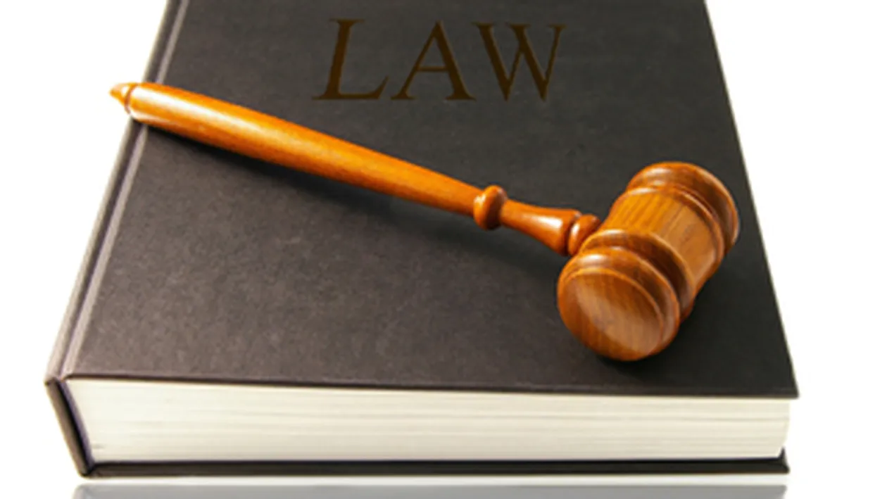 Un avocat  din Baroul Iasi a fost trimis in judecata pentru coruptie