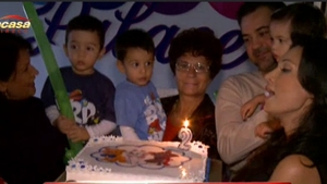 Tripleţii Nicoletei Luciu, aniversare cu zeci de copii! Vezi ce tort minunat au avut micuţii