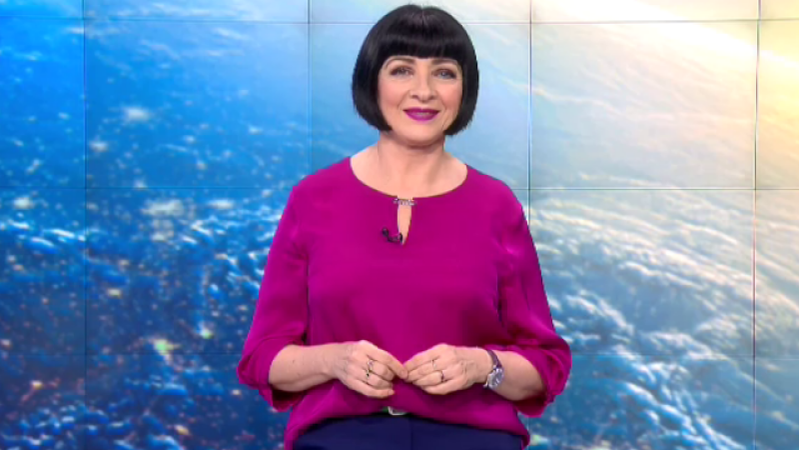 Neti Sandu prezintă horoscopul la PRO TV de 26 de ani