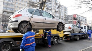 Anunțul făcut de Primăria Capitalei! Mașinile parcate neregulamentar vor fi ridicate 24 de ore din 24