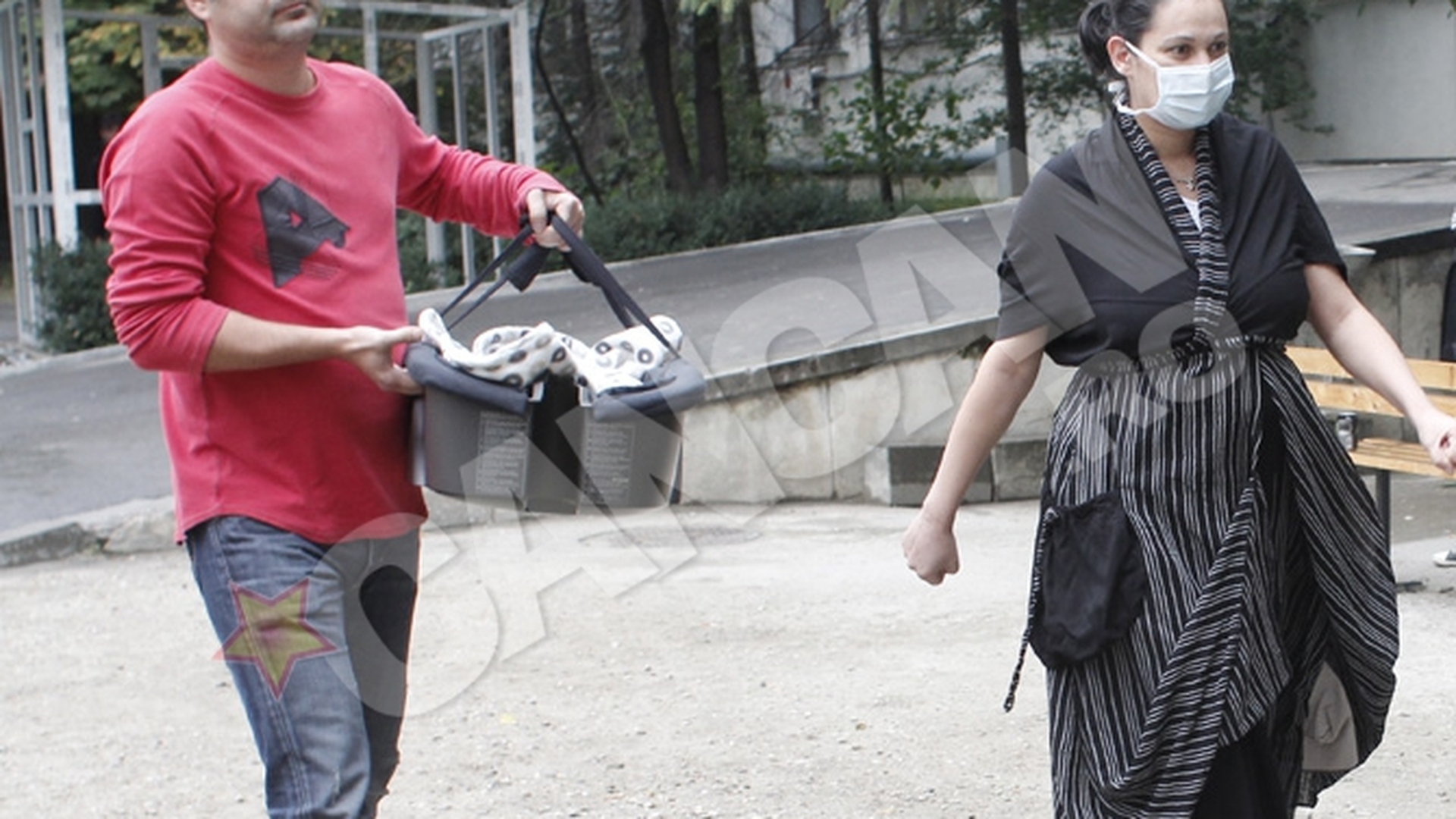 Nicoleta Luciu s-a externat astazi din maternitate!