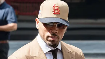 Chris Brown a pledat vinovat într-un dosar în care e acuzat de agresiune. Ce pedeapsă riscă