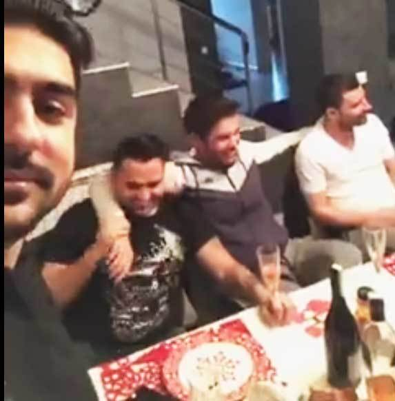 Cum a petrecut Crăciunul Văncică, bărbatul despre care s-a spus că Roxana Dobre l-a înşelat pe Salam