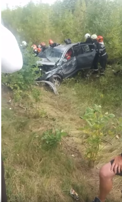 Blestem sau o coincidență înfiorătoare? Ce a făcut Anamaria Pop cu o săptămână înainte să moară în accident! Primele imagini cu mașina distrusă a cântăreței