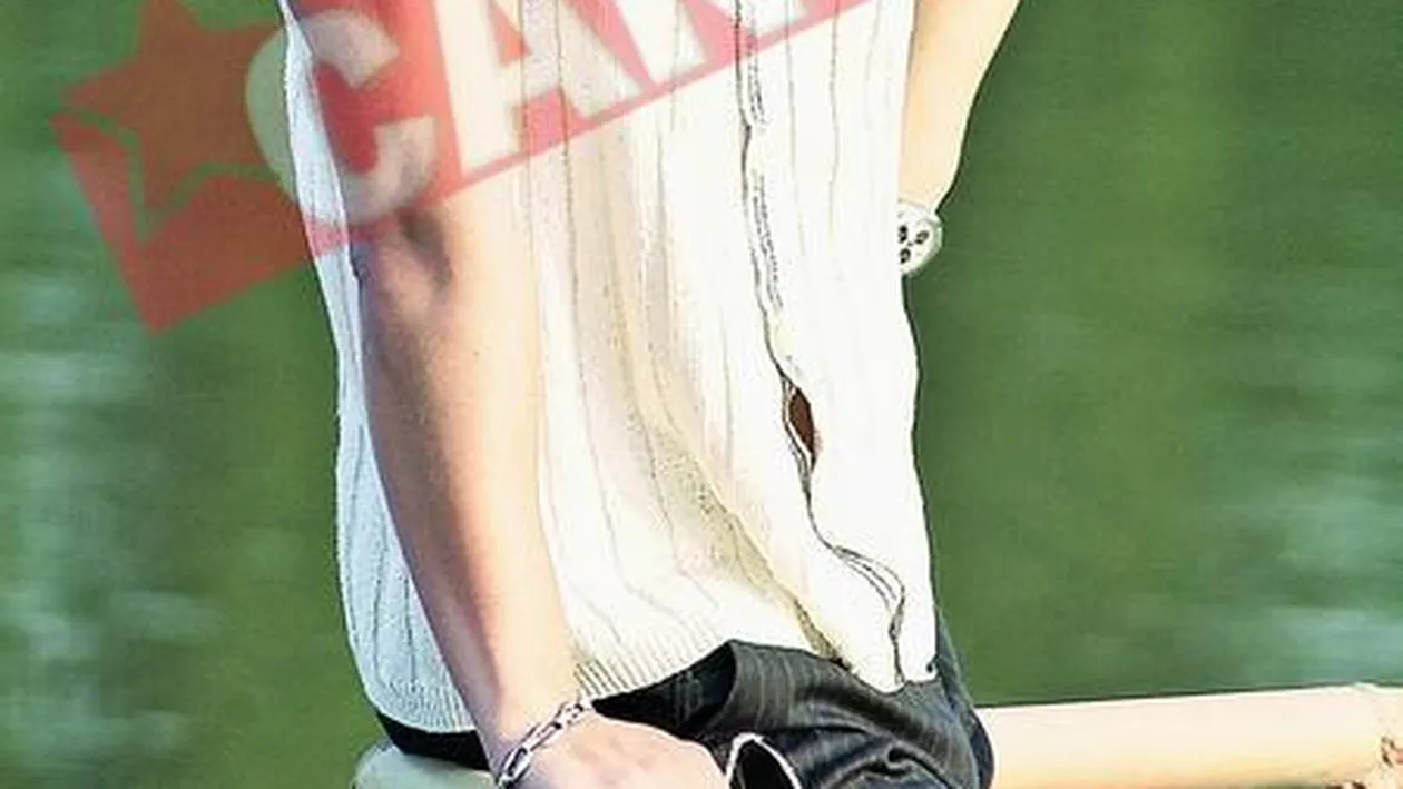 Razvan Fodor si-a dat chilotii jos