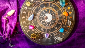 Cele 3 zodii care scapă de ghinion de pe 15 februarie. Urmează doar lucruri bune pentru ele