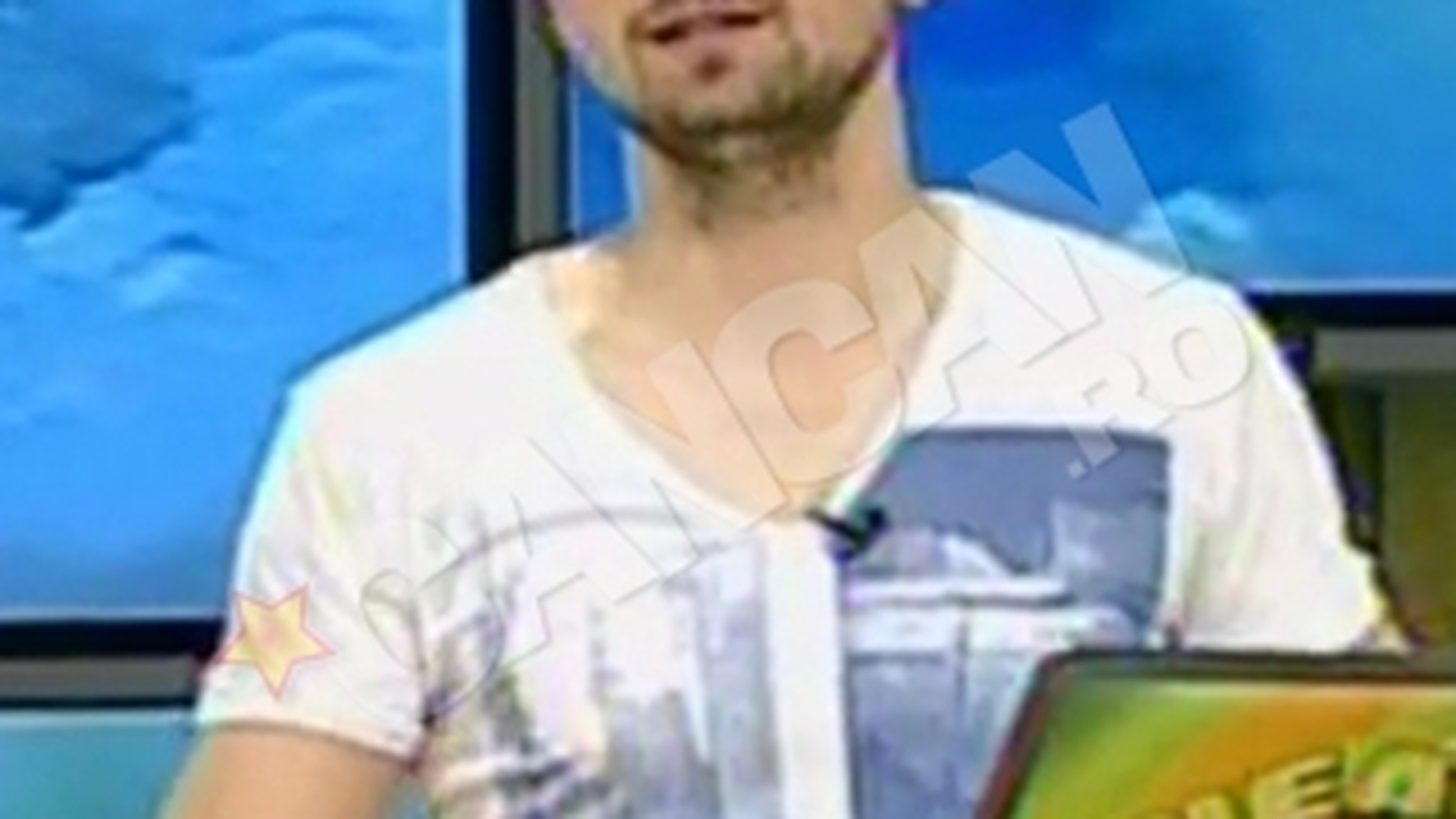 Dani, catre Razvan: "E greu sa fii inteligent la televizor, cand esti prost acasa"