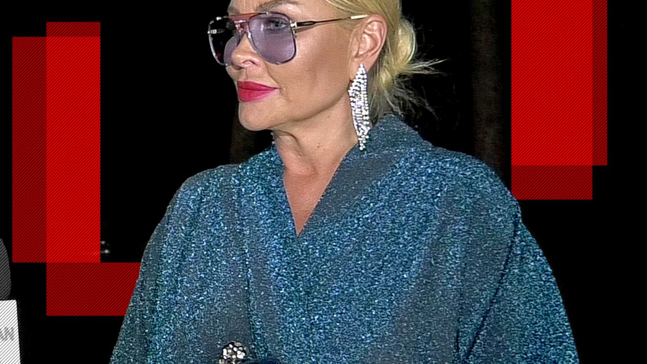 Vica Blochina și-a micșorat stomacul, iar acum e plânsă toată! Nicio șansă să facă asta! ”Îți dai seama cât o să sufăr?”