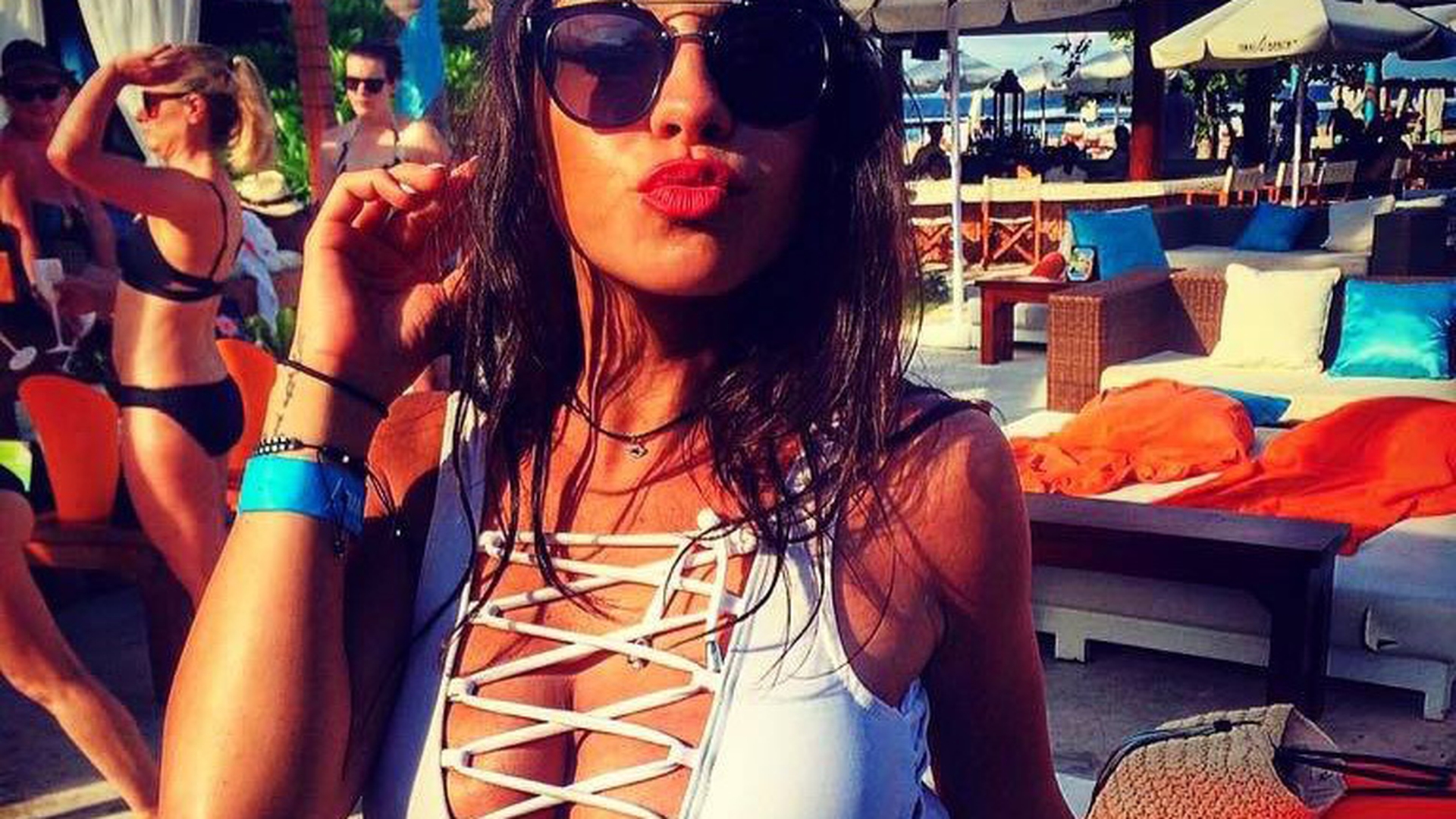 Alexandra Mateuţ a pus tunurile pe ”Săgeată” şi ”Bunesa”. Ce le promite sora Nataliei celor ”doi seci”