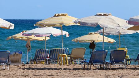 O nouă taxă pentru turiștii din Grecia! Un român a rămas fără cuvinte