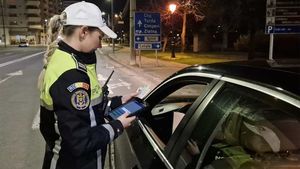 Scuza ireală spusă de un clujean polițiștilor care l-au prins fără permis: "M-am urcat la volan pentru că soția mea.."