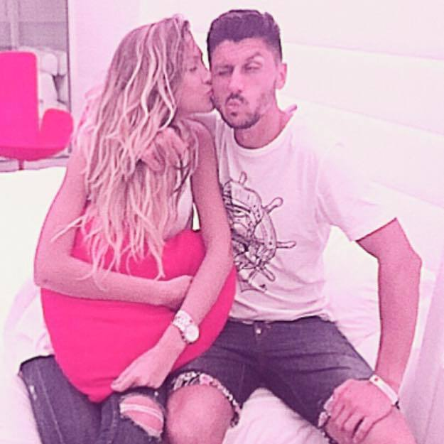 CIPRIAN MARICA a devenit tătic! Logodnica lui a născut în secret