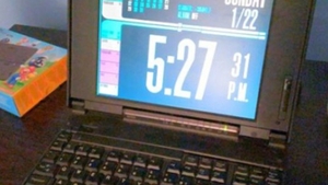 A cumpărat cu 5 dolari acest laptop fabricat în 1996! Bărbatul a rămas mască când s-a uitat în arhivă