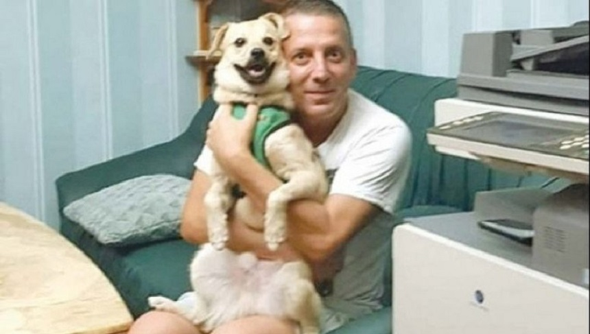 Costin Mărculescu, alături de câinele său