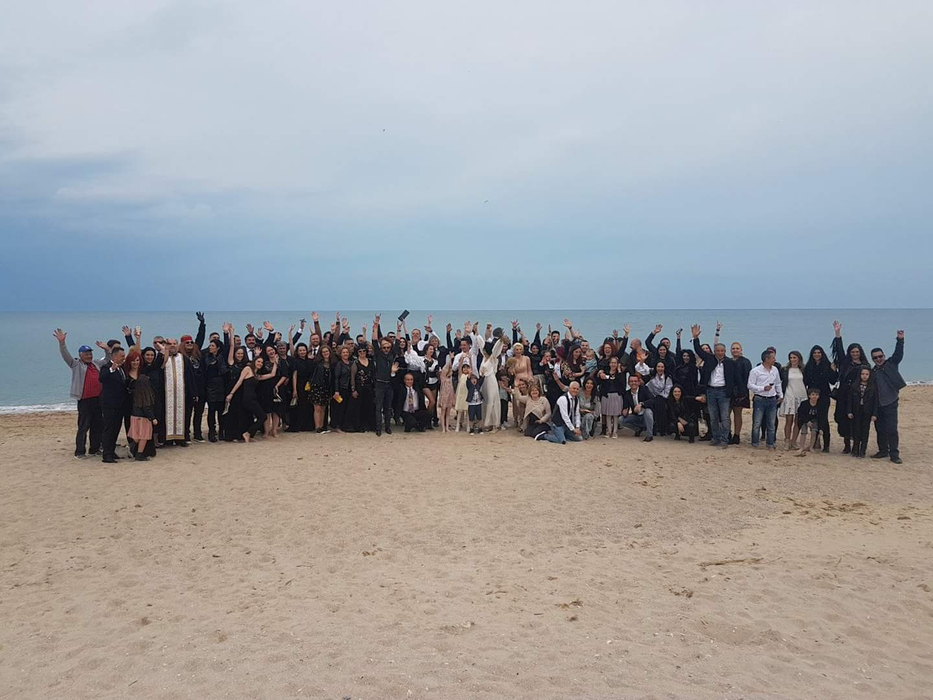 Imagine de grup de la nunta lui Octavian Strunilă