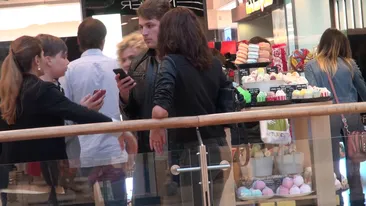 Asta e impacarea la care nimeni nu s-ar fi asteptat! Dupa ce a fost inselata, o celebra prezentatoare TV si-a iertat logodnicul!