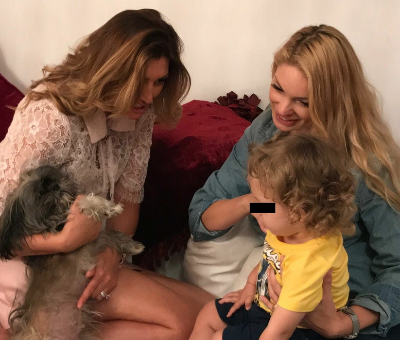 Pe Valentina Pelinel au copleşit-o emoţiile ”Sunt foarte posesivă”