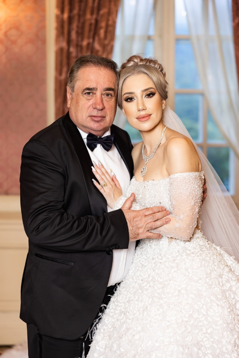 Imagini colosale de la nunta fiicei lui Ioan Niculae, Adina, cu Ovidiu Toma