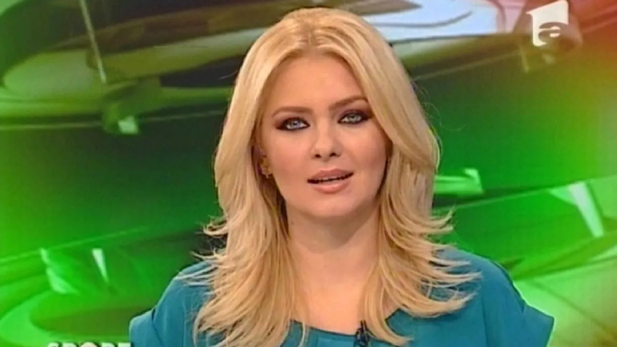 Cristina Dochianu a născut. Fosta știristă de la Antena 1 a devenit mamă pentru a treia oară