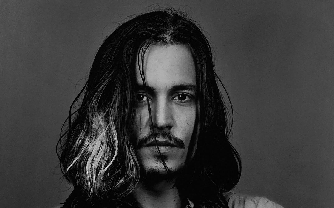 Johnny Depp, explicația neașteptată după ce au apărut imaginile șocante cu el în care apare foarte slăbit și palid