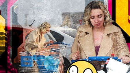 Contesa de la Asia Express a făcut o ”cură cu hot-dog” la shopping!