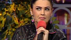 VIDEO Oana Zavoranu a dat o petrecere de zile mari pentru "iubitul ei"! A petrecut cu sampanie si sushi!