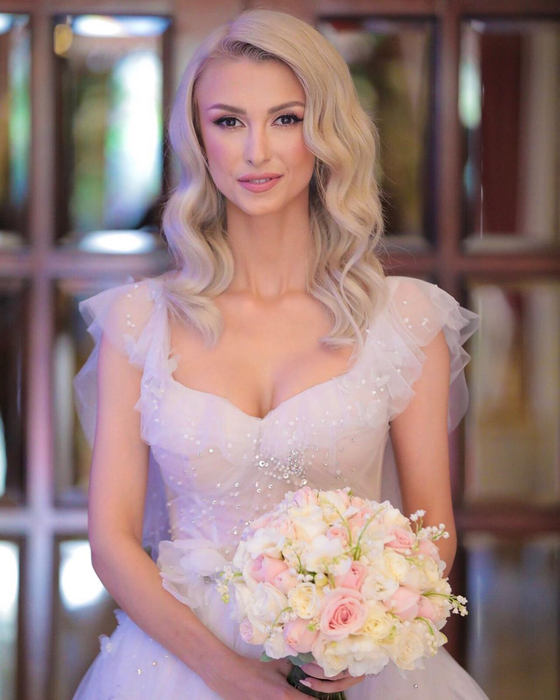 Imagini exclusive | Andreea Bălan și George Burcea s-au căsătorit! Invitați-surpriză la evenimentul toamnei în România!